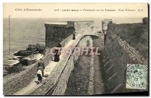 Ansichtskarte AK Saint Malo Promenade Sur les Remparts Tour Bidouane