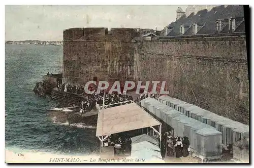 Cartes postales Saint Malo Les Remparts a Maree haute