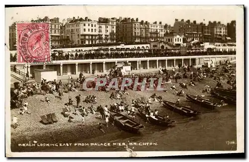 Cartes postales Beach Looking East From Palace Pier Brighton