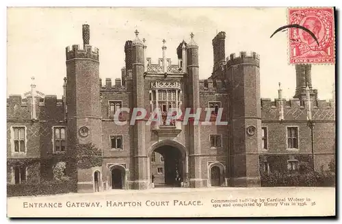 Ansichtskarte AK London Entrance Gateway Hampton Court Palace