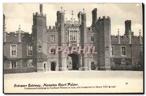 Ansichtskarte AK Entrance Gateway Hampton Court Palace