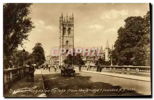 Cartes postales Oxford Magadlen College from the Bridge