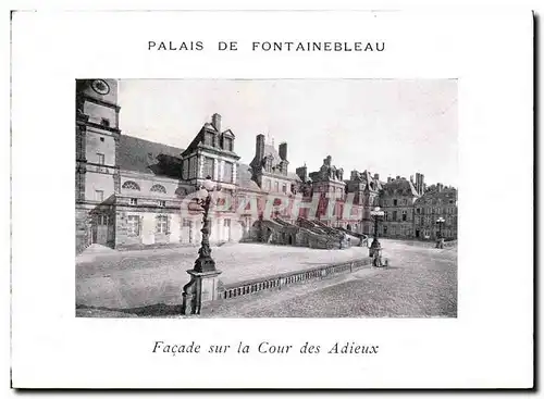 Ansichtskarte AK Palais de Fontainebleau Facade sur la Cour des Adieux