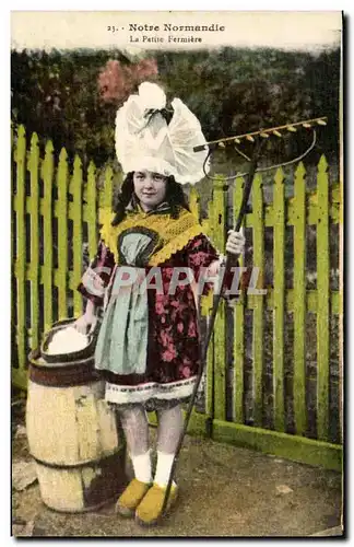 Cartes postales Notre Normandie La Petite Fermiere Enfant