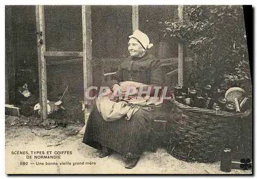 Cartes postales Scenes Types et Coiffes de Normande Une bonne vieille grand mere Folklore TOP