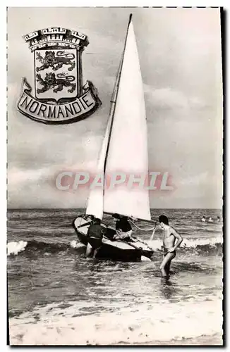 Cartes postales moderne Normandie Le Sport Nautique sur la Cote Lion Bateau