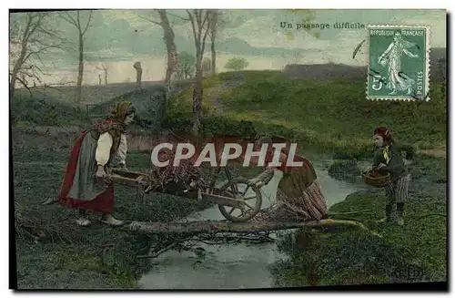 Cartes postales Un passage difficile Folklore Enfants