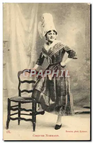 Cartes postales Costume Normand Folklore Femme