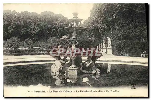 Ansichtskarte AK Versailles Le Parc du Chateau La Fontaine doree dit le pot Bouillant
