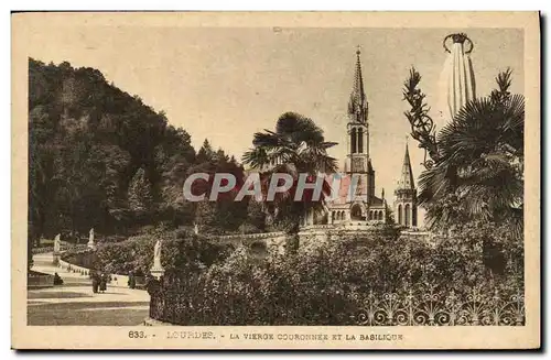 Cartes postales Lourdes La Vierge Couronnes et la Basilique