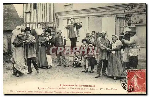 Ansichtskarte AK A travers la Normandie Types et costumes anciens Une polka Danse