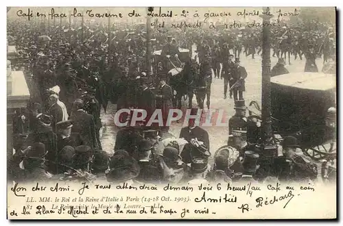 Cartes postales Les Souverains D Italie A Paris La reine visite le musee du Louvre