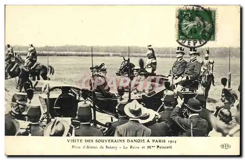 Ansichtskarte AK Visite Des Souverains Danois A Paris Prise d armes de Satory La reine et Mme Poincare