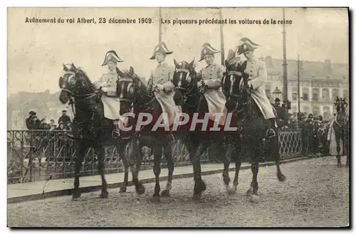 Cartes postales Avenement du Roi Albert 23 decembre 1909 Les piqueurs precedant les voitures de la reine