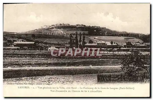 Ansichtskarte AK Langres Vue generale de la ville le faubourg de la gare de Langres Paris Belfort Chemi de fer a