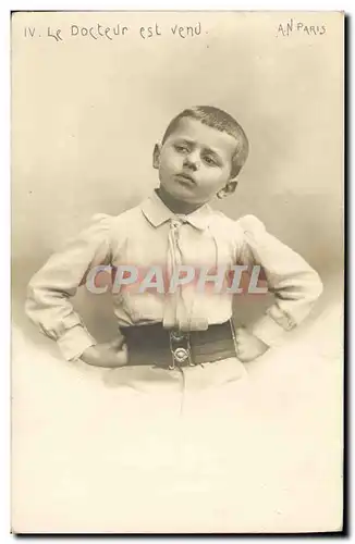 Cartes postales Fantaisie Enfant Le docteur est venu