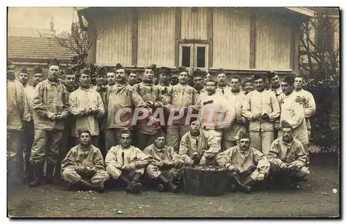 CARTE PHOTO Militaria Soldats Cuisiniers