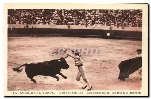 Ansichtskarte AK Sport Espagne Corrida Toro Taureau Les banderilles Suerte a la carrera