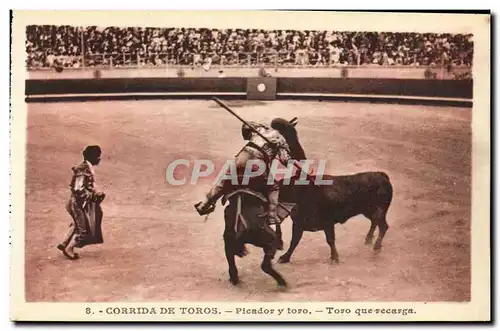 Cartes postales Sport Espagne Corrida Toro Taureau Picador y toro Toro que recarga