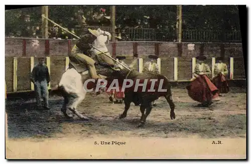 Cartes postales Sport Espagne Corrida Toro Taureau Une pique