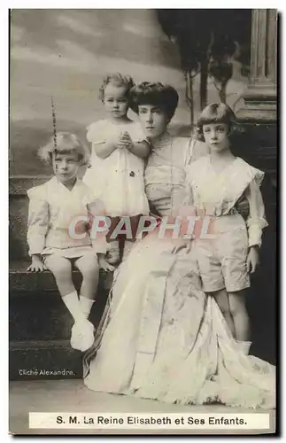 Cartes postales SM la reine Elisabeth et ses enfants Belgique