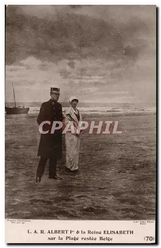 Ansichtskarte AK Albert 1er Roi des Belges et la reine Elisabeth sur la plage restee belge