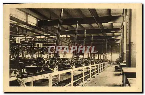 Cartes postales Automobile Le groupe de production de Peugeot Sochaux Chaine de montage