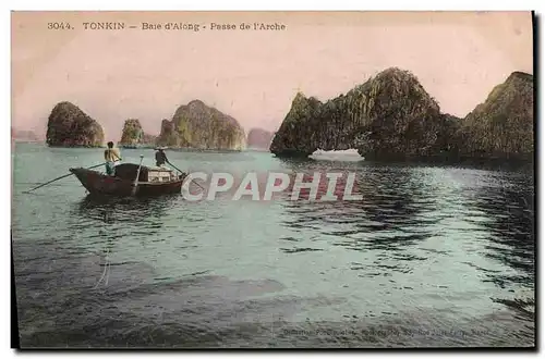 Cartes postales Indochine Tonkin Baie d&#39Along Passe de l&#39arche