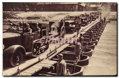 Ansichtskarte AK Militaria Pont de bateaux