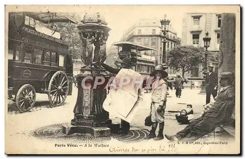 Cartes postales Paris Vecu A la Wallace Marchand de journaux TOP