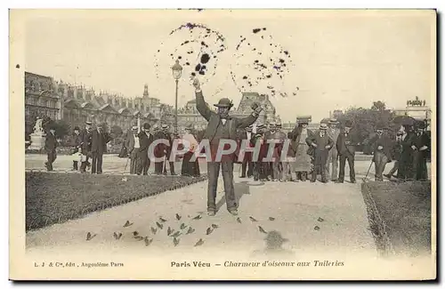 Cartes postales Paris Vecu Charmeur d'oiseaux aux Tuileries TOP