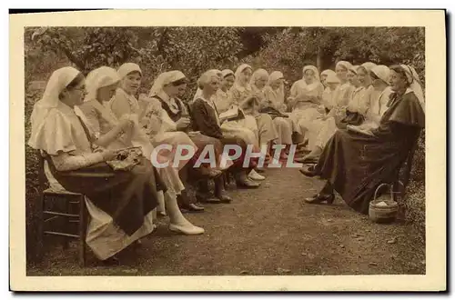 Ansichtskarte AK Paris Maison des Diaconesses Rue de Ruilly Les eleves au jardin