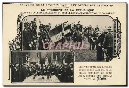 Cartes postales Souvenir de la revue du 14 juillet Le Matin President de la Republique decore les drapeaux des t