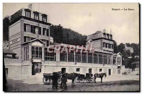 Cartes postales Dinant La gare