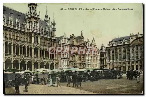 Cartes postales Bruxelles Grand place Maison des corporations Marche