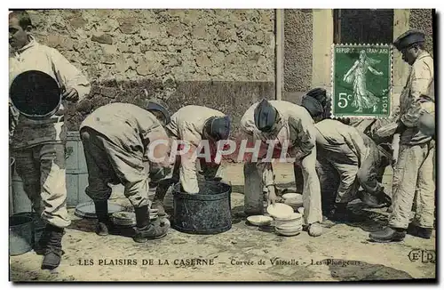Cartes postales Les plaisirs de la caserne Corvee et vaisselle Les plongeurs Militaria