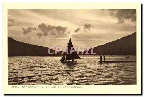 Ansichtskarte AK Gerardmer Le Lac Au Crepuscule Bateau