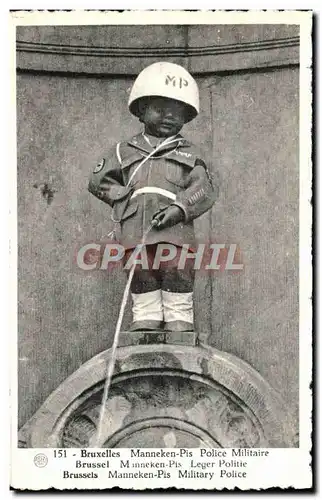 Cartes postales Bruxelles Manneken Pis Police Militaire