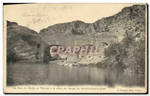 Cartes postales Le Pont Du Diable Et l'Herault a la sortie des gorges de Saint Guilhem le desert