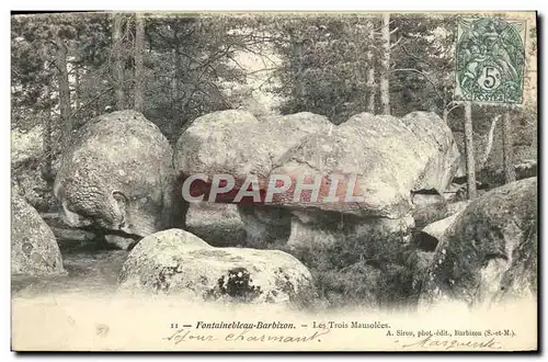 Cartes postales Fontainebleau Barbizon Le trois mausolees