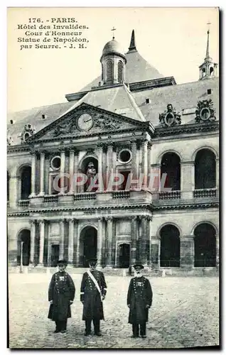 Ansichtskarte AK Paris Hotel Des Invalides Cour D&#39Honneur Militaria