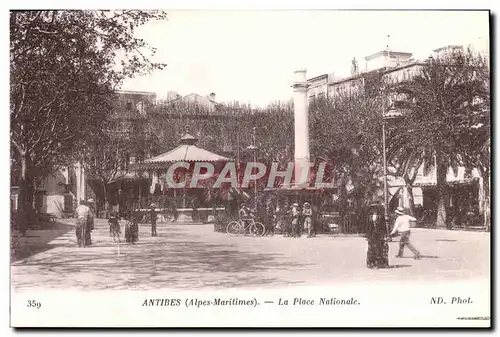 Cartes postales Antibes La Place Nationale