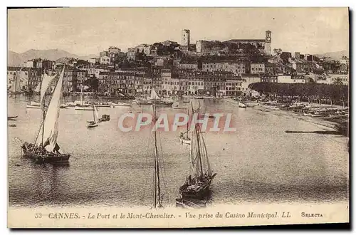 Cartes postales Cannes Le Port et le Mont Chevalier Vue Prise du Casino Municipal Bateaux