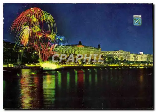 Cartes postales moderne Cannes Feux D'Artifice Sur la Croisette