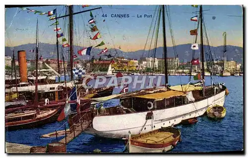 Cartes postales Cannes Le Port Bateaux