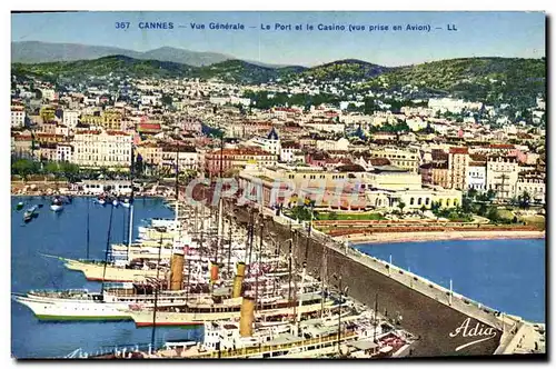 Ansichtskarte AK Cannes Vue Generale Le Port et le Casino Vue prise en Avion Bateaux