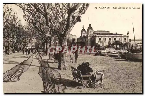 Ansichtskarte AK Cannes Les Allees et le Casino Filets de peche