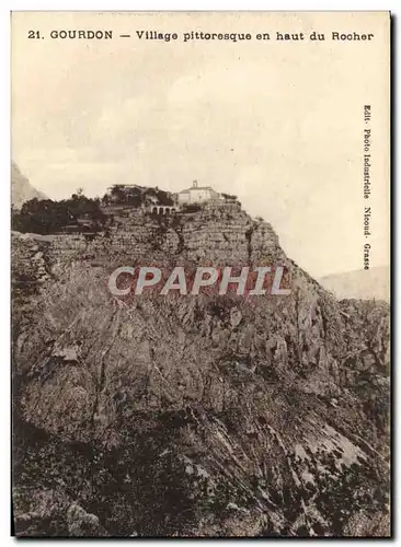 Cartes postales Gourdon Village pittoresqu en haut du Rocher