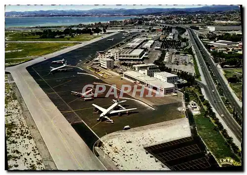 Cartes postales moderne Nice L&#39Aeroport de Vue Prise Vers Cagnes et Antibes