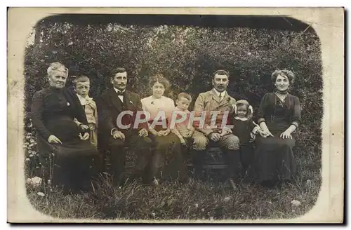 CARTE PHOTO Amiens Famille Folklore